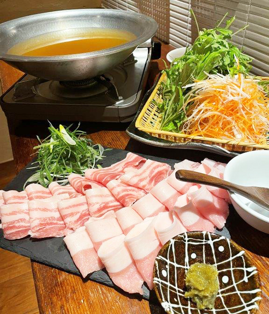 大和ポークのしゃぶしゃぶ鍋コース
